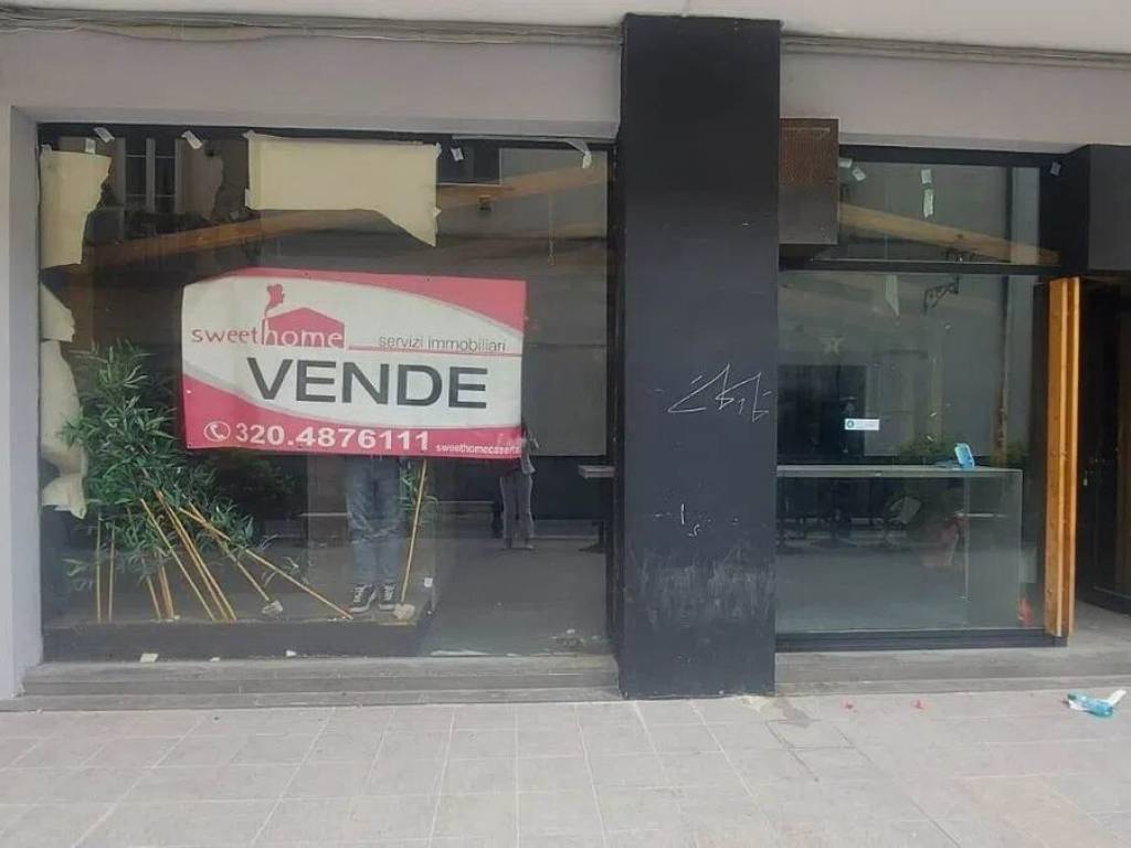 Immobile a Caserta in Via Salvatore Maielli, 17 - Foto 2