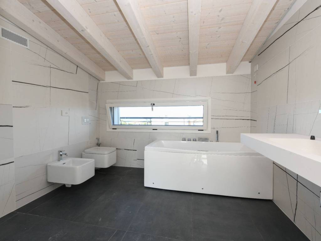 Attico / mansarda a Peschiera del garda - Foto 3