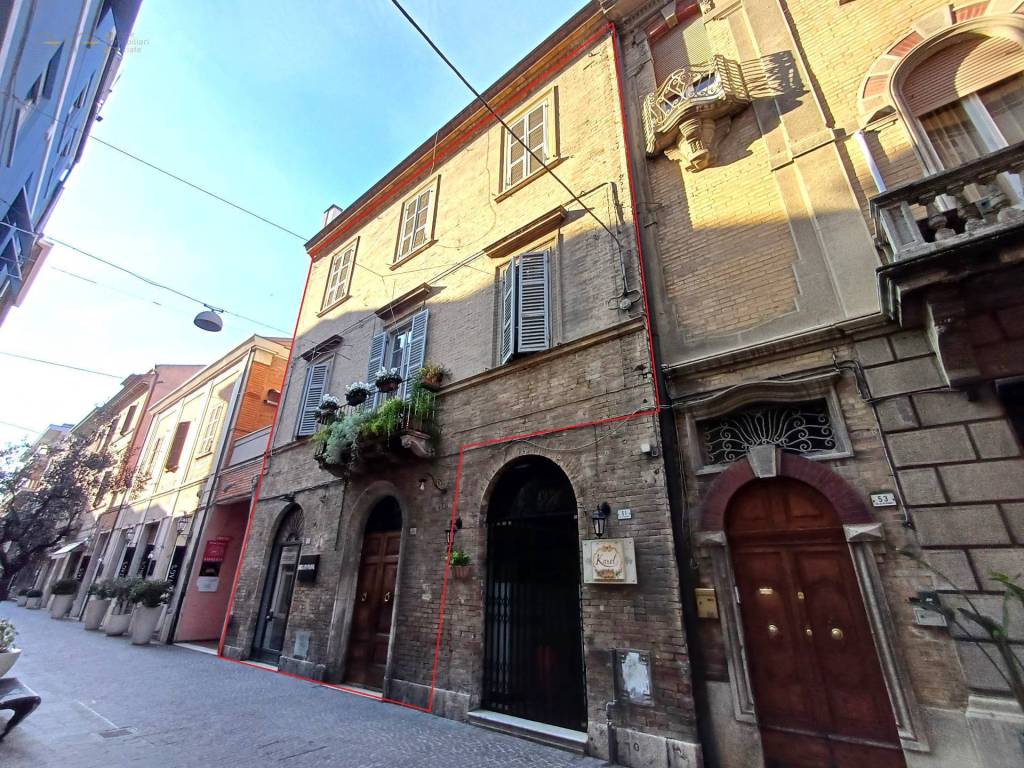 Casa indipendente a San benedetto del tronto in Via 20 Settembre, 49 - Foto 2