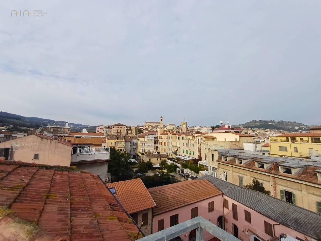 Casa indipendente a San benedetto del tronto in Via 20 Settembre, 49 - Foto 4