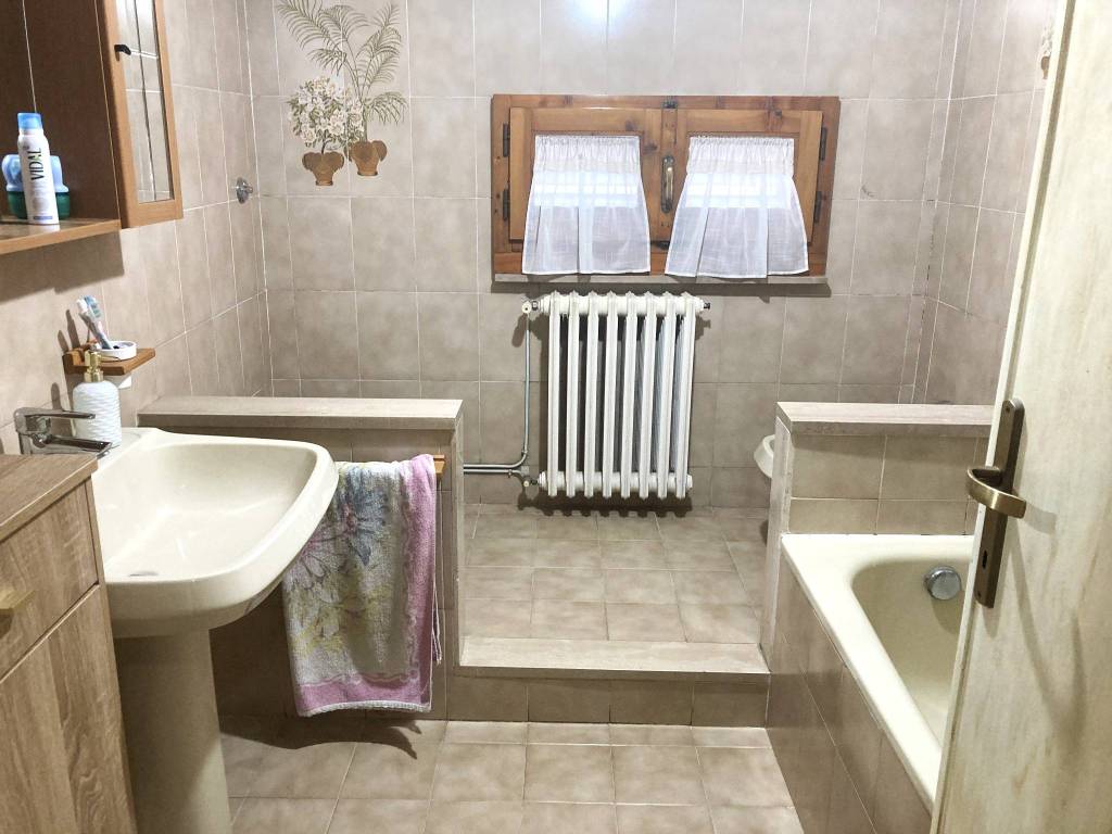 Villa a Quarrata in Via 4 Novembre, 350 - Foto 2