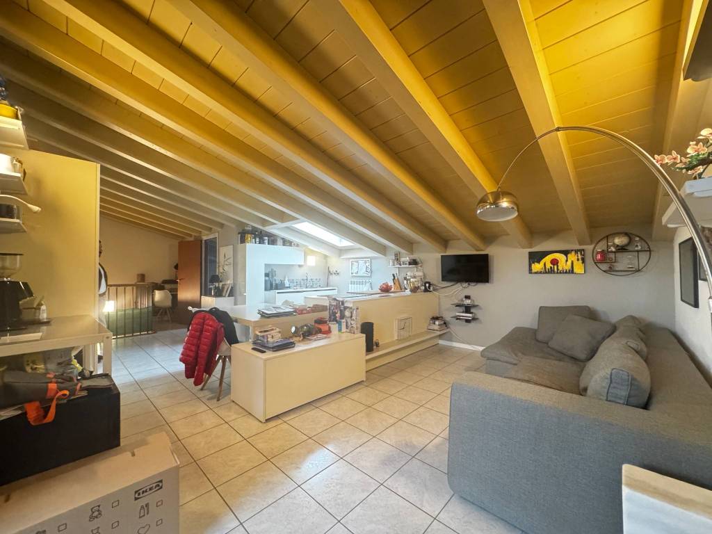 Appartamento a Casaletto lodigiano in Via Papa Giovanni Paolo II, 27 - Foto 4