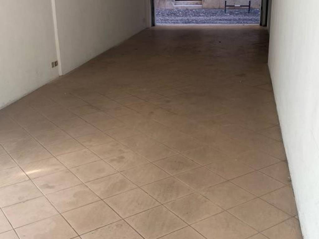Box / garage a Mantova in Via Dottrina Cristiana - Foto 5