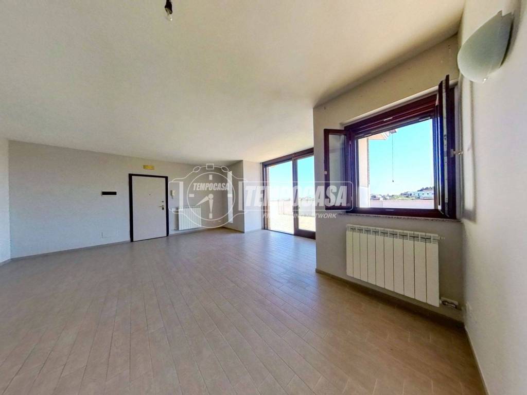 Attico / mansarda a Sant'elpidio a mare in Via Porta Romana - Foto 4