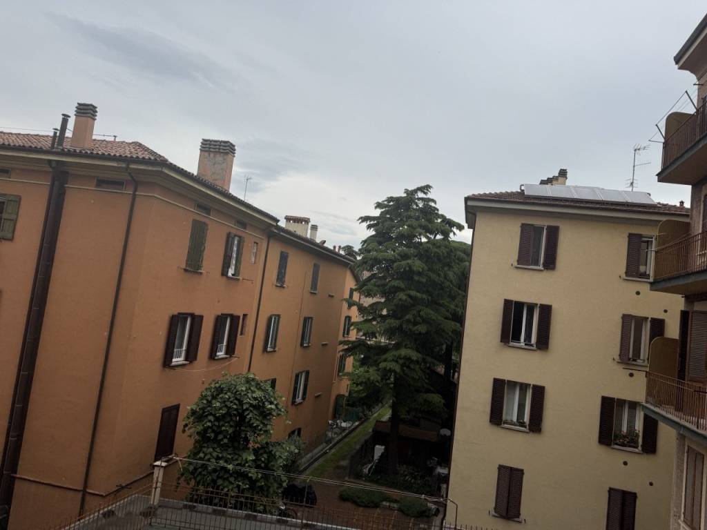 Appartamento a Bologna in Via Andrea Costa ,43 - Foto 5