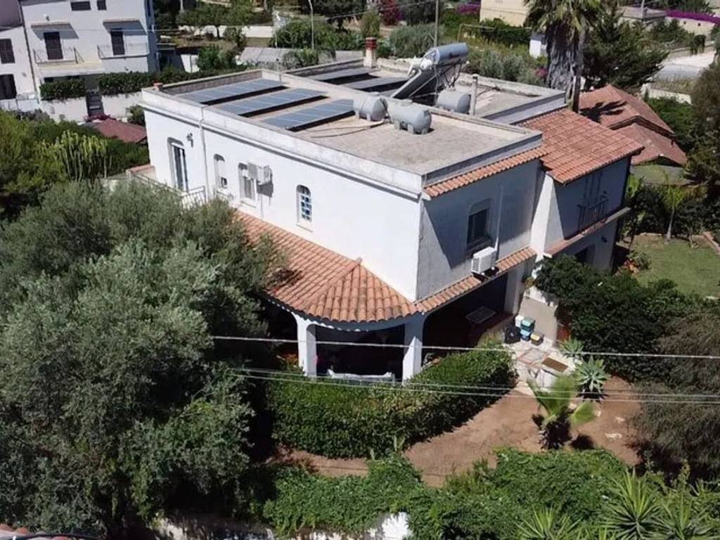 Villa a Noto in Via Gaetano Martino S.N.C. - Foto 4