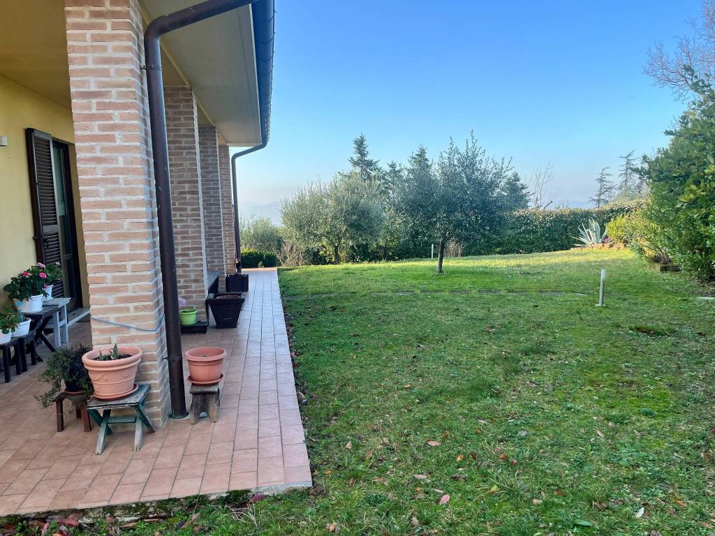 Villa a Urbino in Via San Tommaso - Foto 5