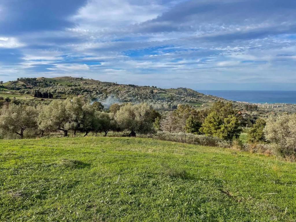 Terreno a Collesano in Strada Senza Nome - Foto 2
