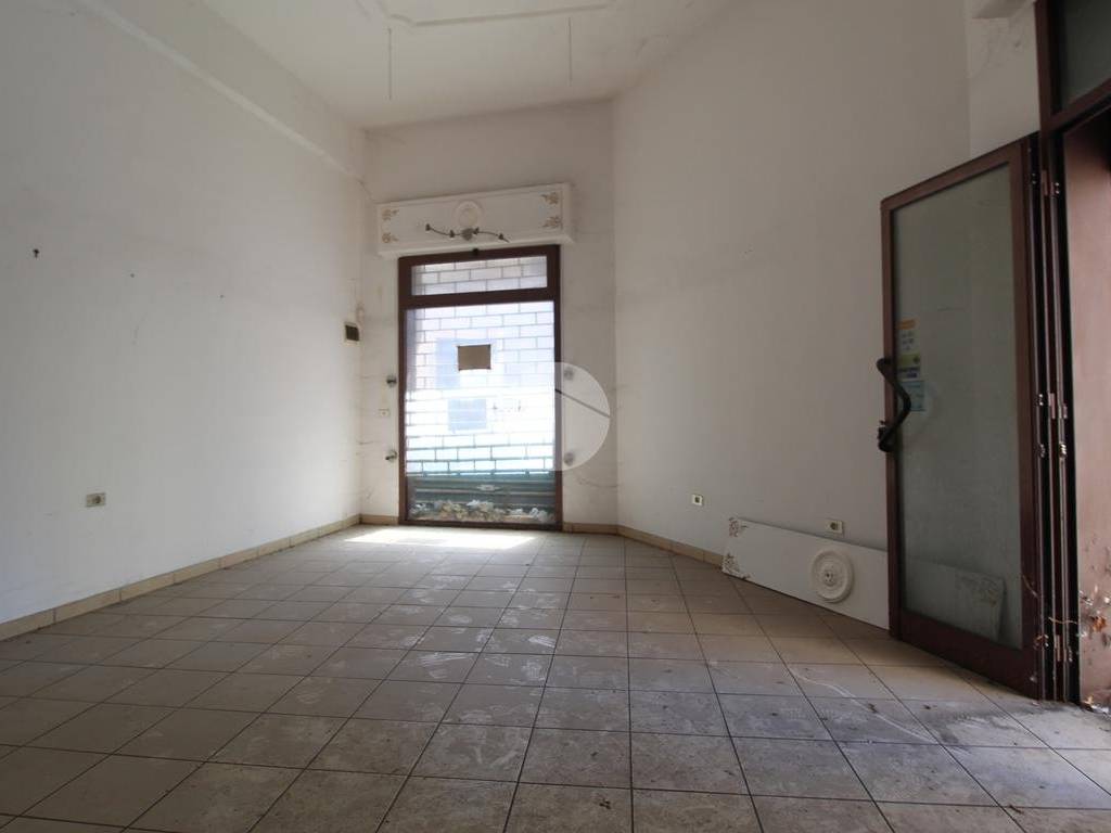 Immobile a Santa maria capua vetere in locale piazza G. Della Valle, 16 - Foto 4