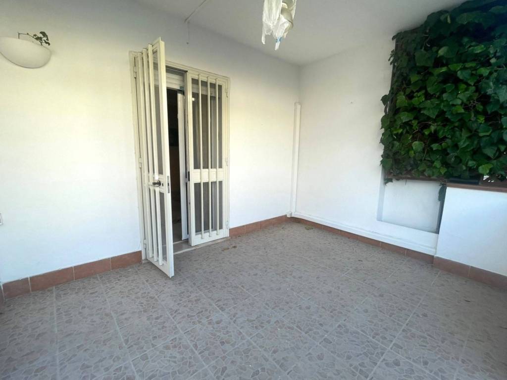 Appartamento a Lesina in Viale Marte Traversa 2 - Foto 3