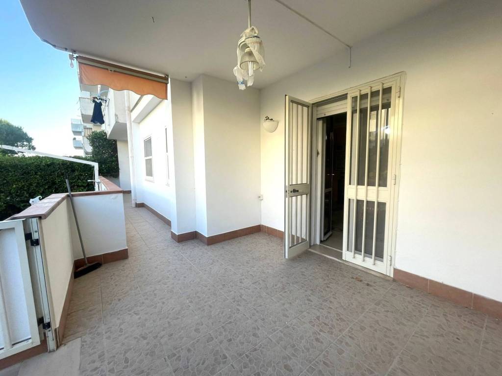 Appartamento a Lesina in Viale Marte Traversa 2 - Foto 4