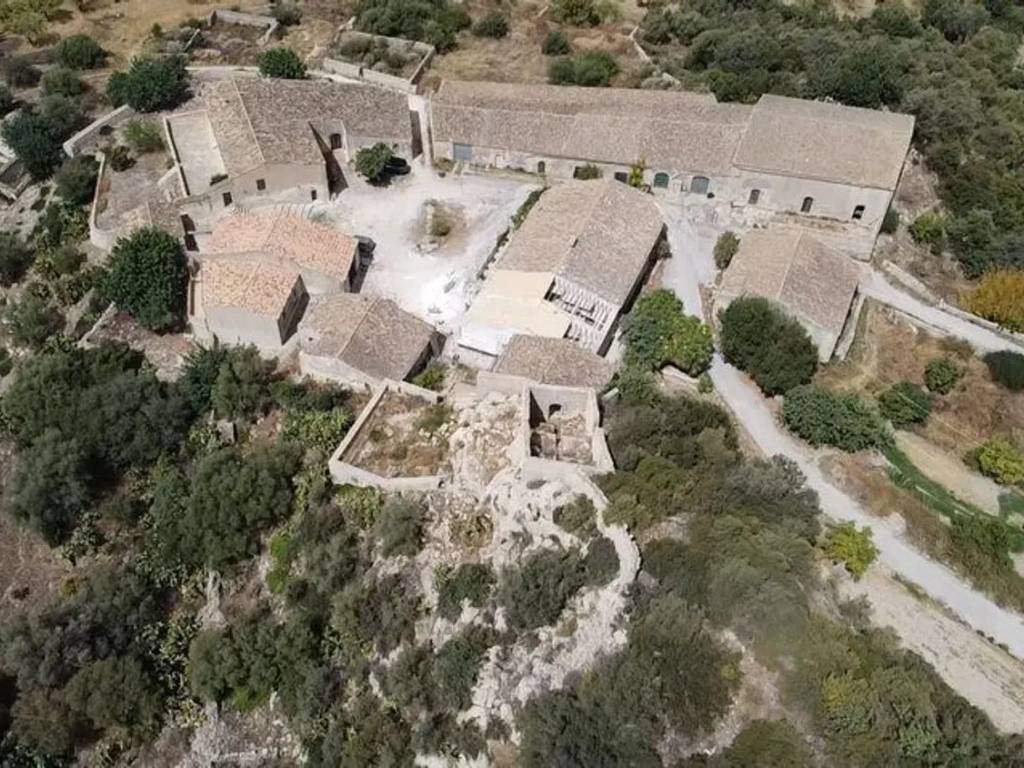 Villa a Noto in Corso Vittorio Emanuele - Foto 5