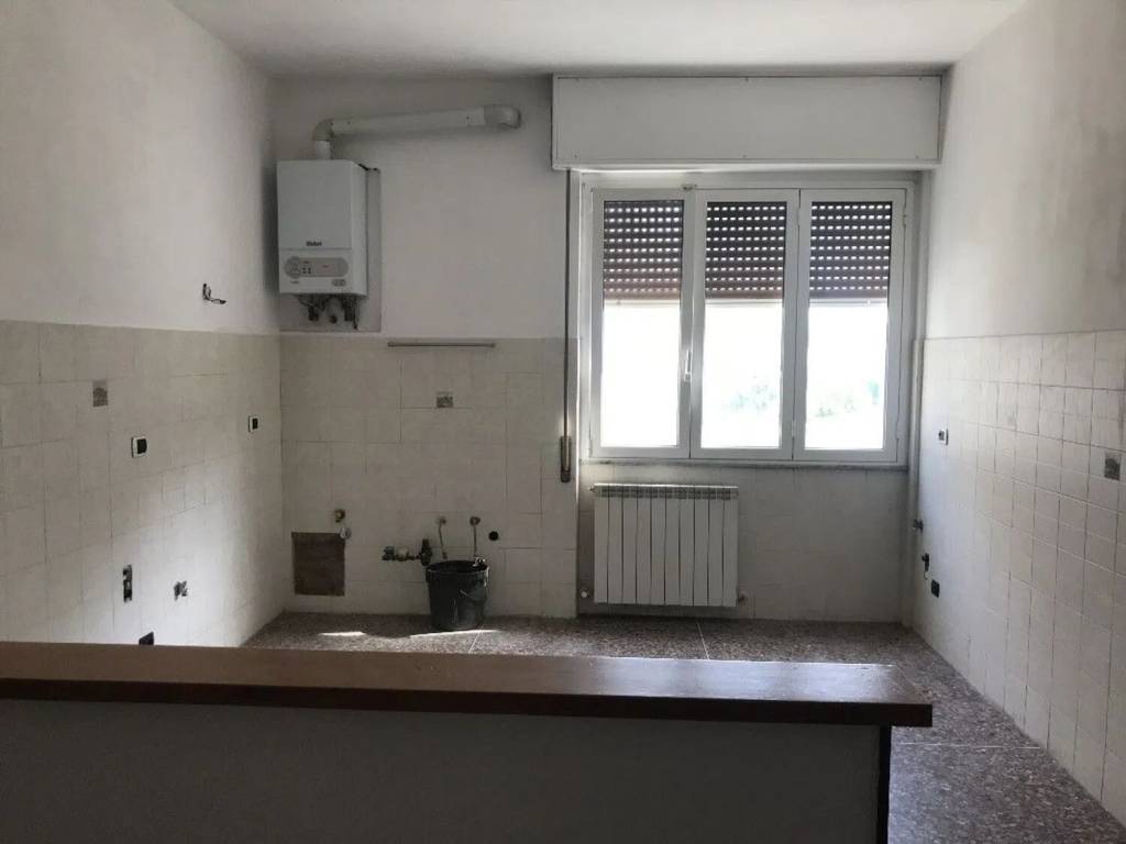 Appartamento a Albisola superiore in Via Della Pace - Foto 4