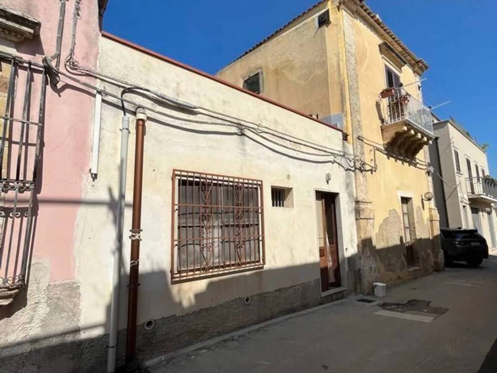 Villa a Noto in Via Grimaldi S.N.C. - Foto 3