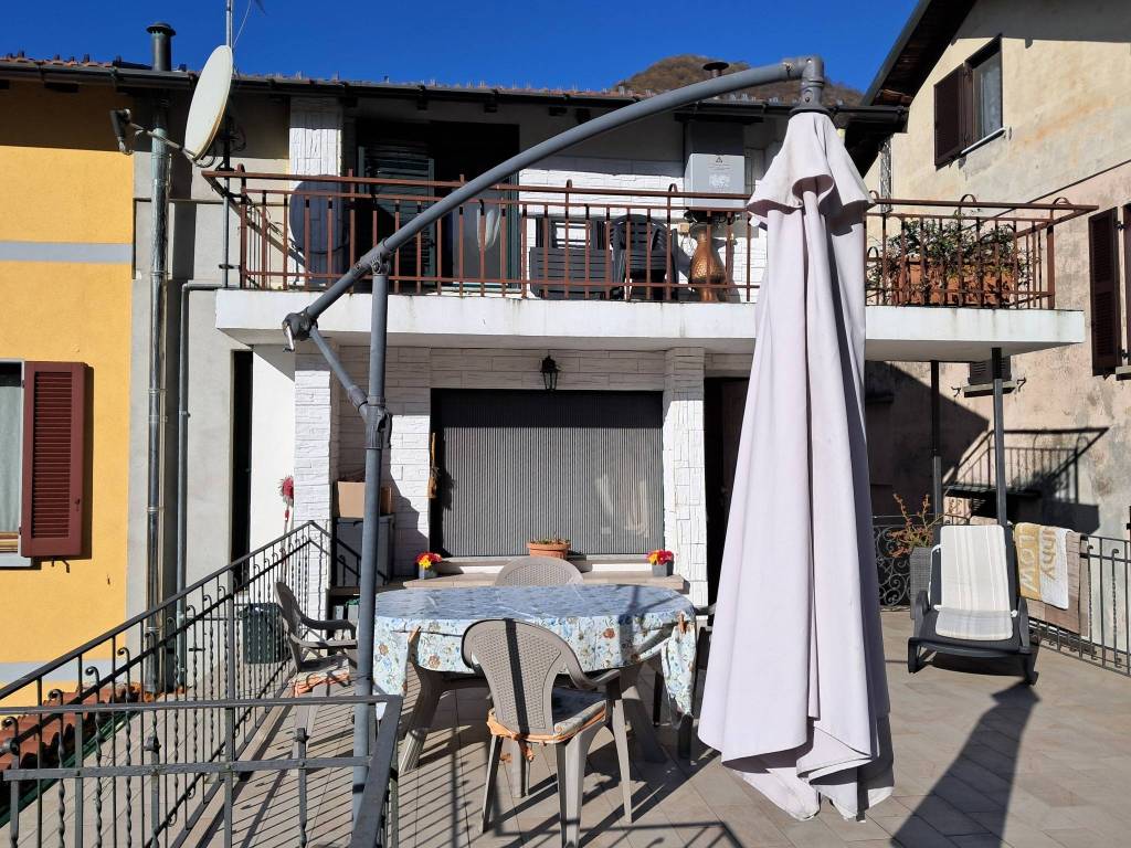 Appartamento a Valganna in Via Roma - Foto 2