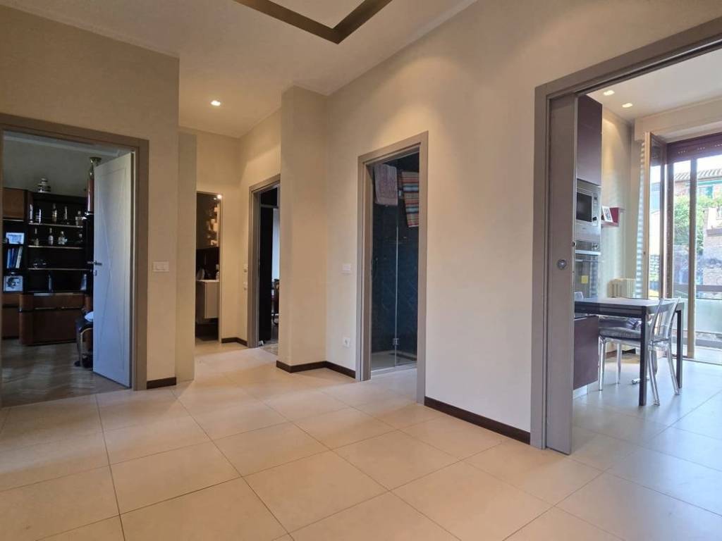 Appartamento a Siena in Via Monte Cengio - Foto 3