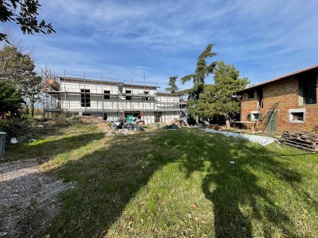 Villa a Castelvetro di modena in Via Puianello, 37 - Foto 3