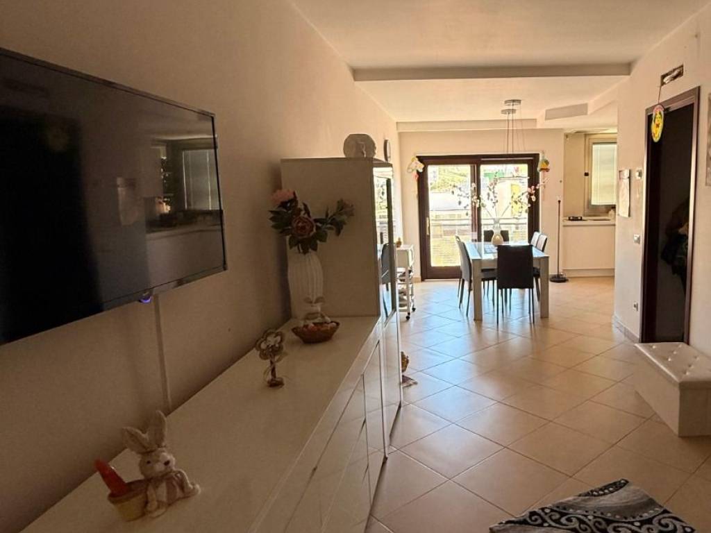 Appartamento a Crotone in Via Gioacchino da Fiore - Foto 3