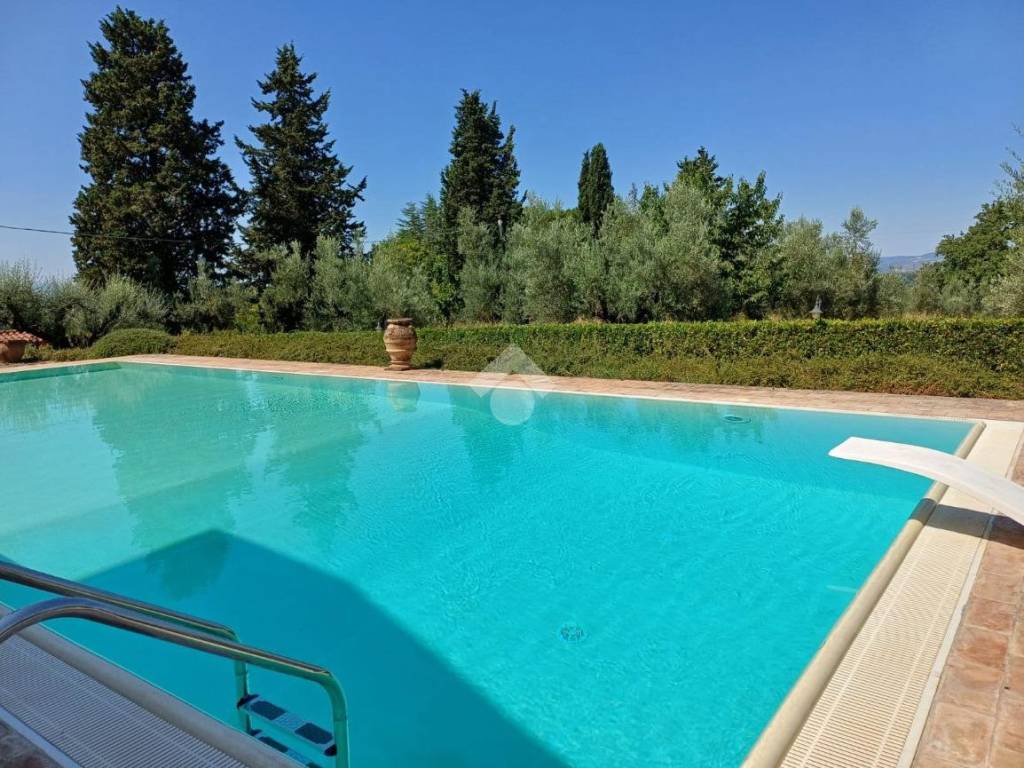 Villa a Perugia in STRADA SAN VETTURINO, 1 - Foto 4