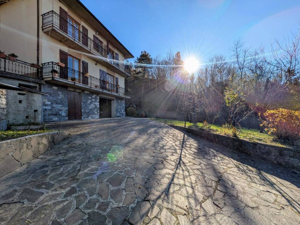 Villa a Rocchetta di vara in Via Roma - Foto 2