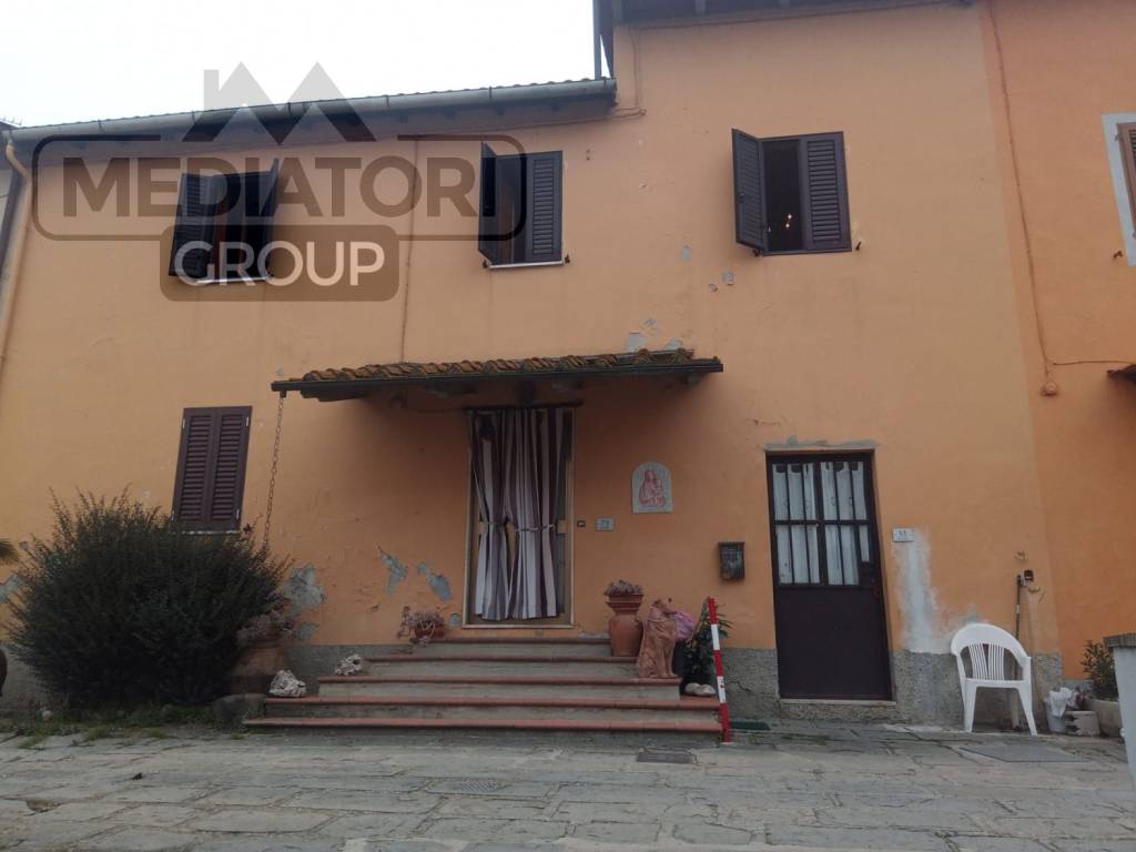 Casa indipendente a Quarrata in Via Statale, 682 - Foto 2