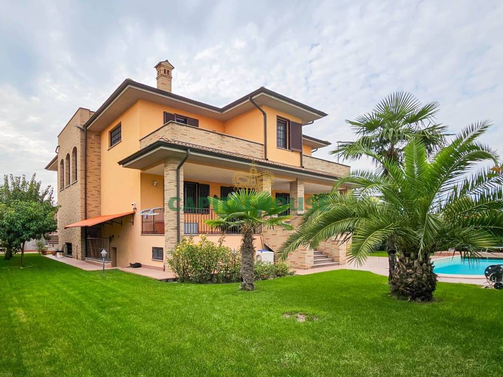 Villa a Ceranova in Via Grazia Deledda - Foto 3
