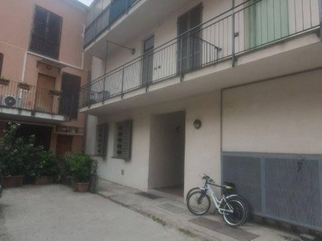 Appartamento a Bollate in Piazza Martiri della Libertà, 4 - Foto 2