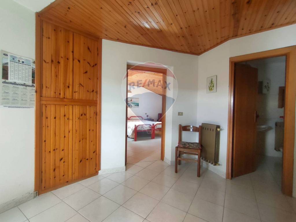 Appartamento a Civitella alfedena in Via Castello, 21 - Foto 4