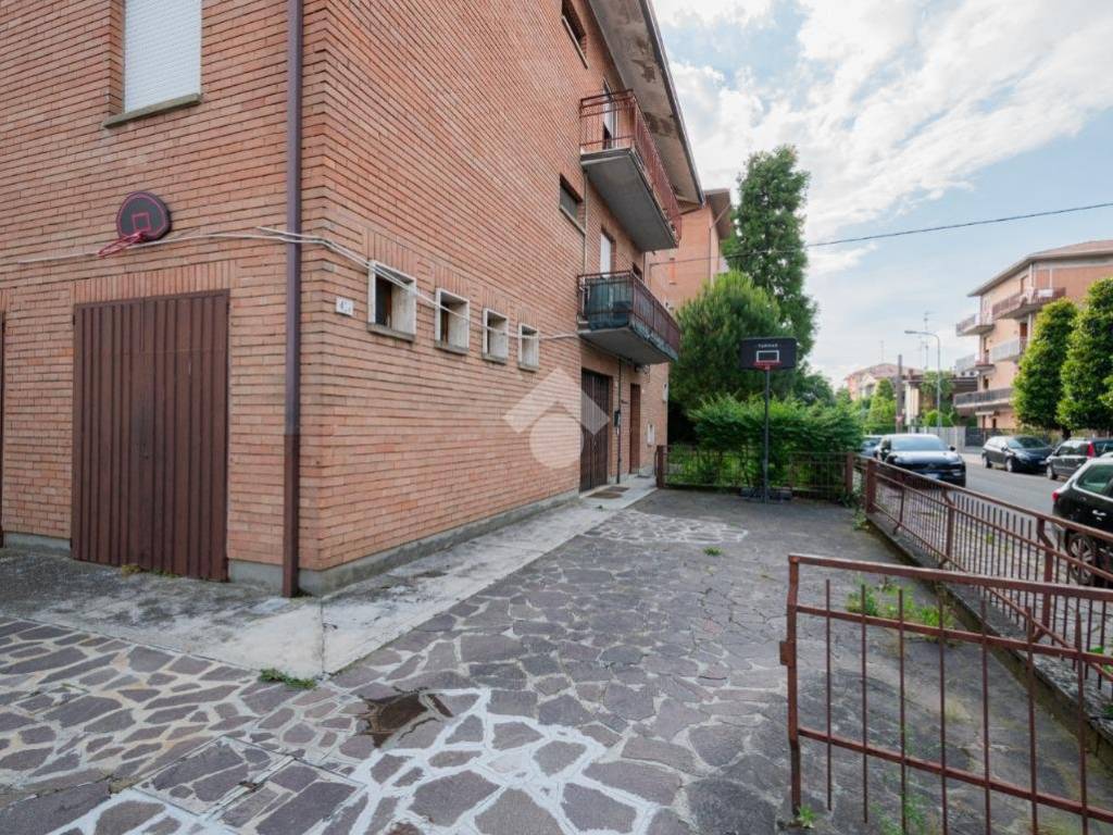 Appartamento a Carpi in Via Claudio Treves, 42 - Foto 2
