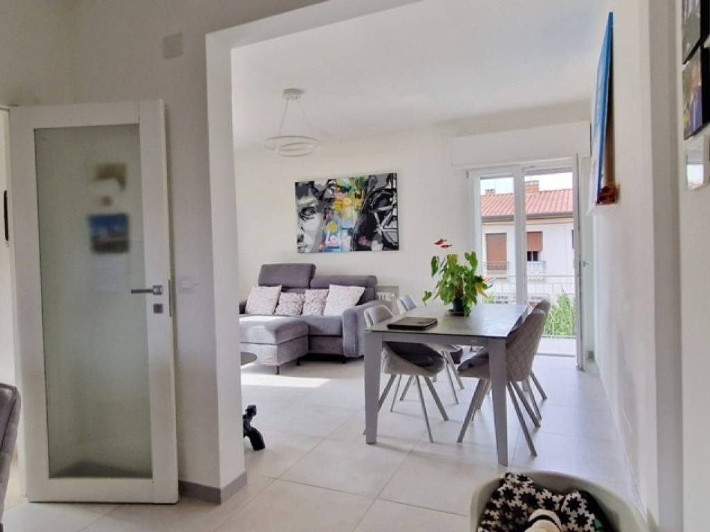 Casa indipendente a Bassano del grappa in Via Ca' Rezzonico - Foto 3