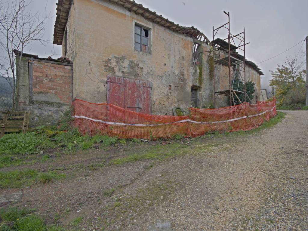 Rustico / casale a Cavriglia - Foto 2