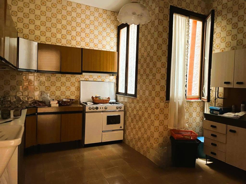 Appartamento a Cinisi in Via Faro Pizzoli - Foto 5