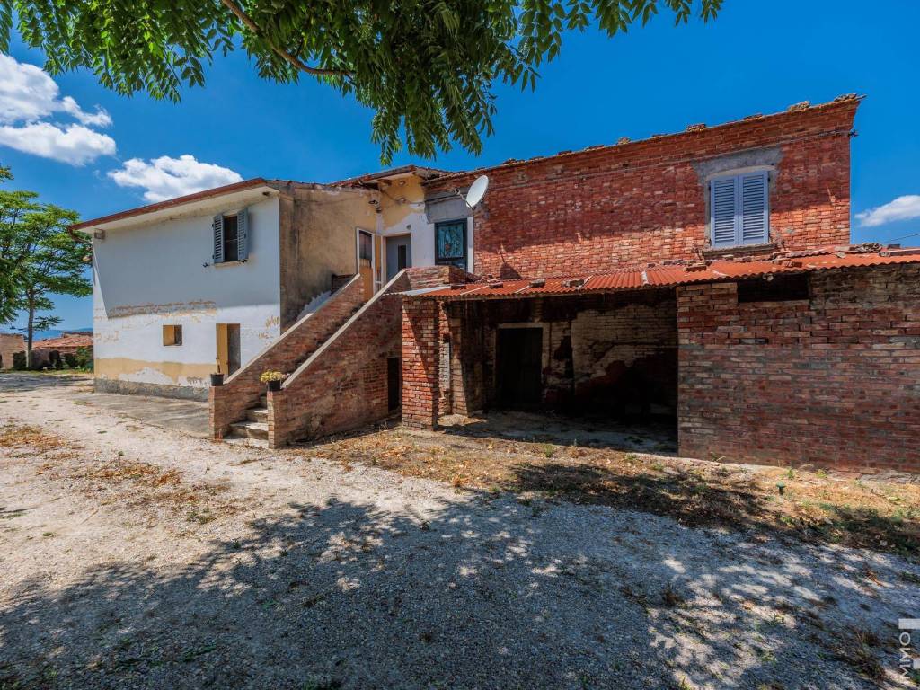 Rustico / casale a Cortona in Case Sparse Chianacce - Foto 3