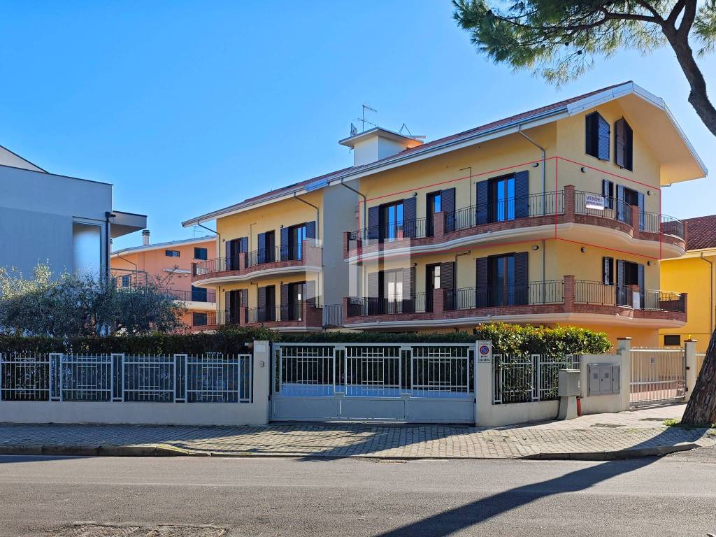 Appartamento a Giulianova in Viale dei Pini, 3 - Foto 3