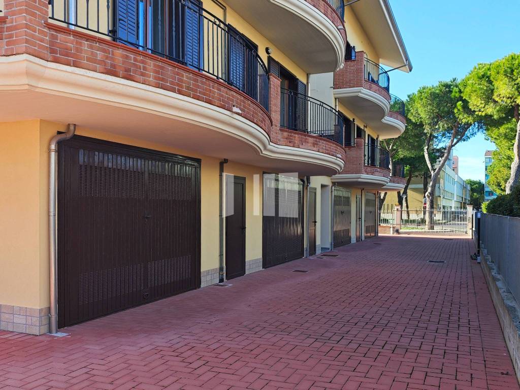 Appartamento a Giulianova in Viale dei Pini, 3 - Foto 4