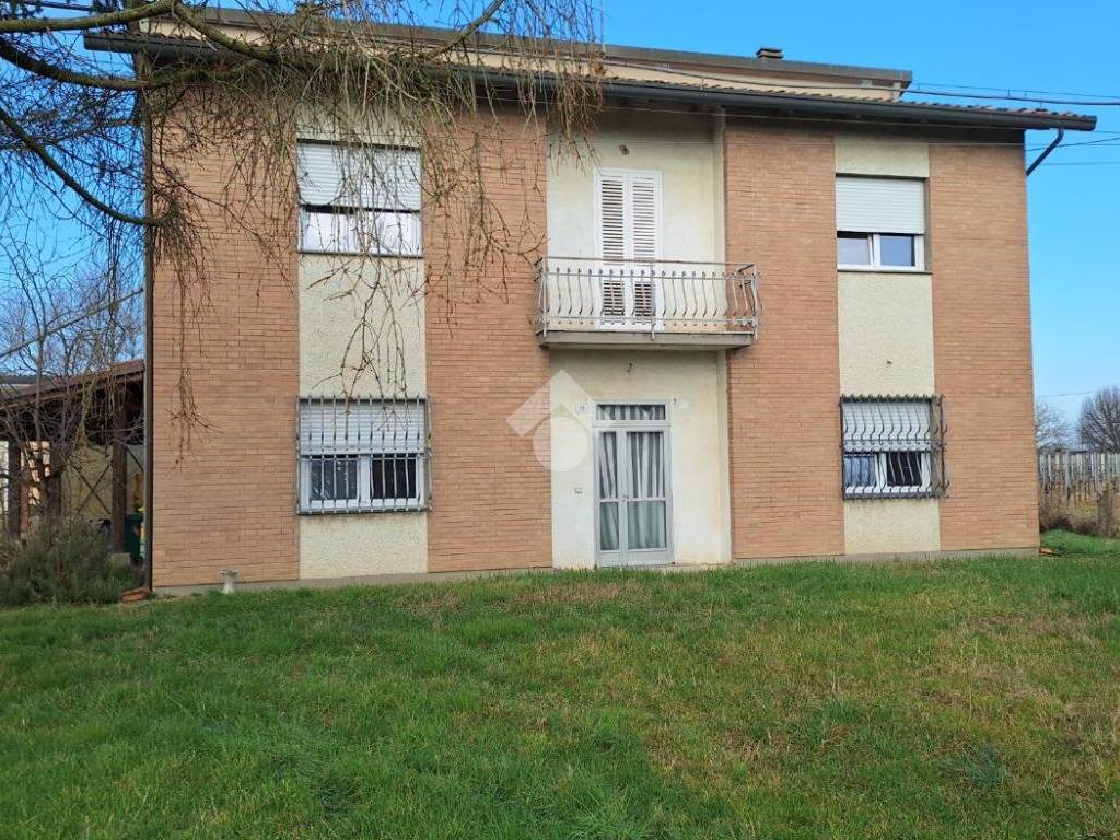 Casa indipendente a Bagnacavallo in Via Abbadesse, 15 - Foto 2