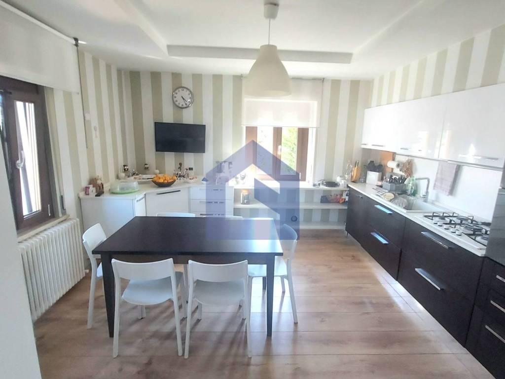 Villa a Castel frentano in Via Teofilo Patini - Foto 2