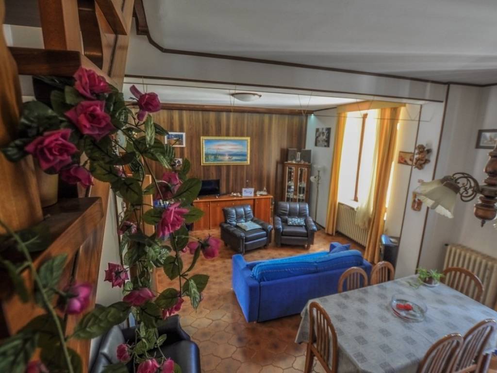 Appartamento a Comunanza in VIALE ASCOLI - Foto 2