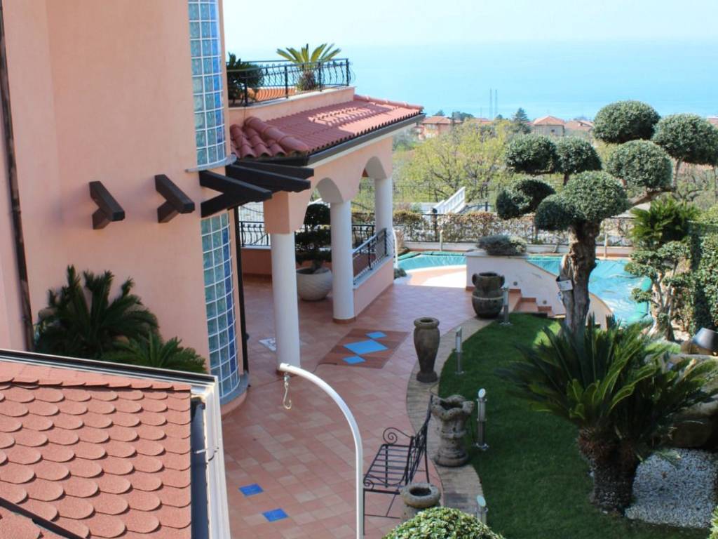 Villa a Praia a mare in Via Don Matteo dei Marchesi Cosentini, 2 - Foto 3