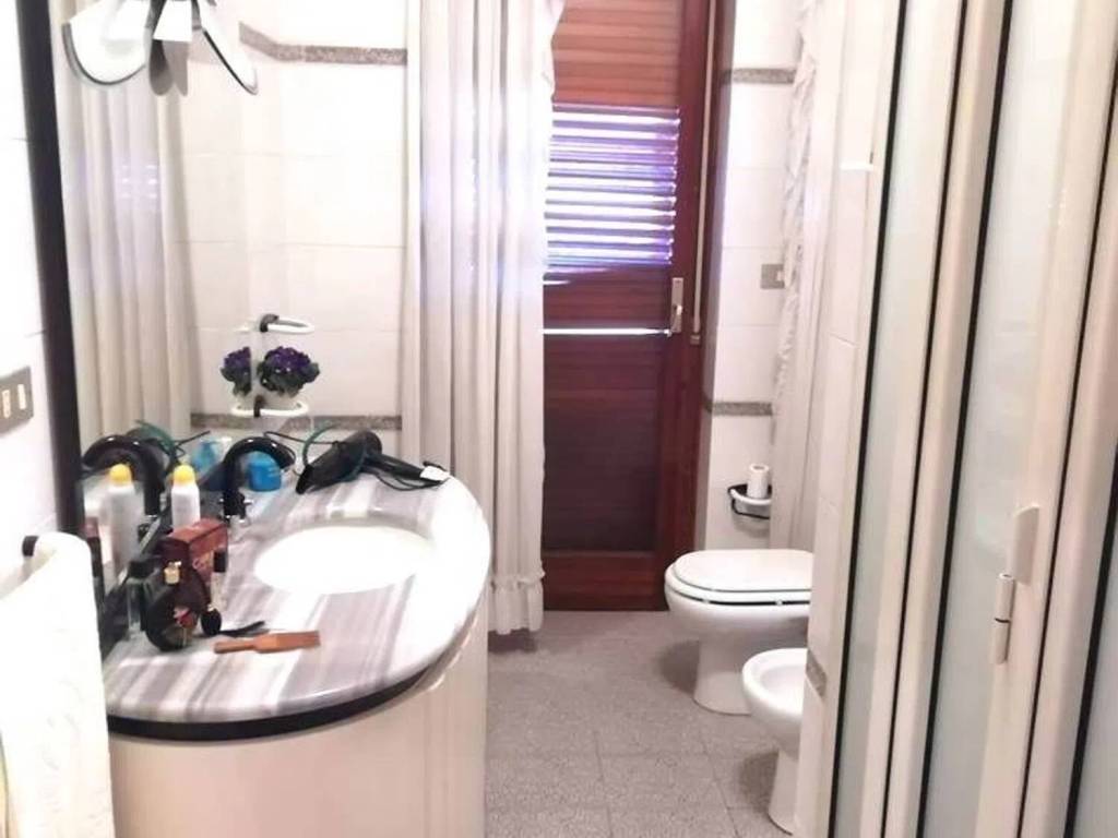 Appartamento a Catania in Via Lo Jacono Francesco - Foto 3