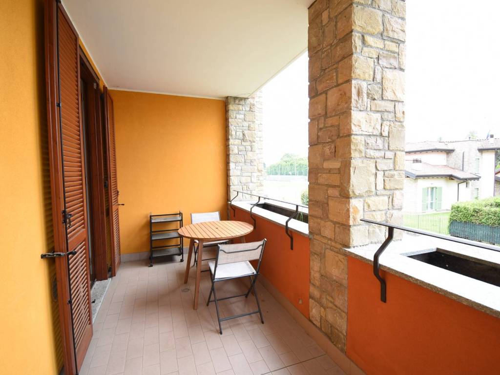 Appartamento a Lomagna in Via Galileo Galilei - Foto 2