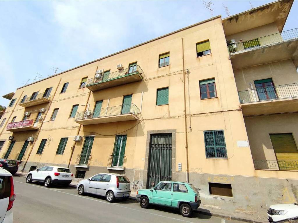 Appartamento a Catania in Via La Spezia S.N.C. - Foto 2