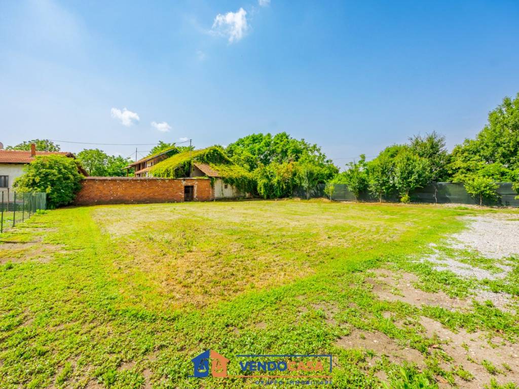 Rustico / casale a Centallo in Piazza Vittorio Emanuele II - Foto 3