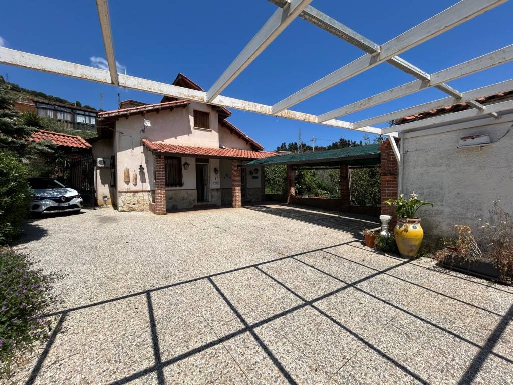 Villa a Monreale in Via Maria Montessori - Foto 3