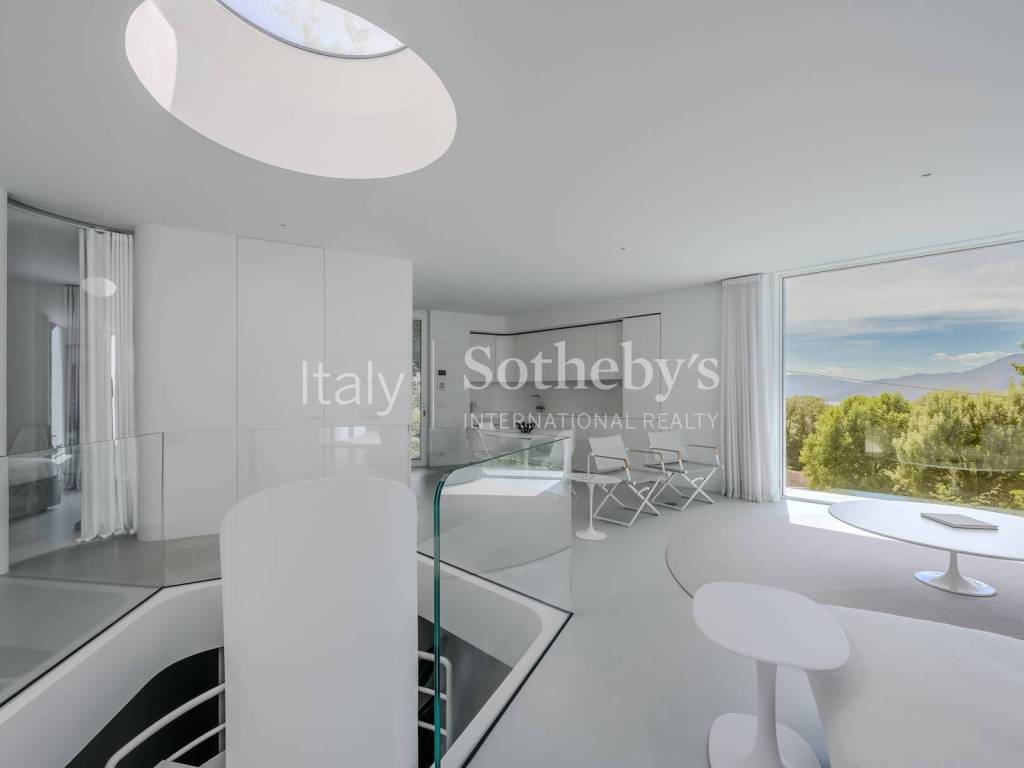 Villa a Luino in Via Dumenza - Foto 3