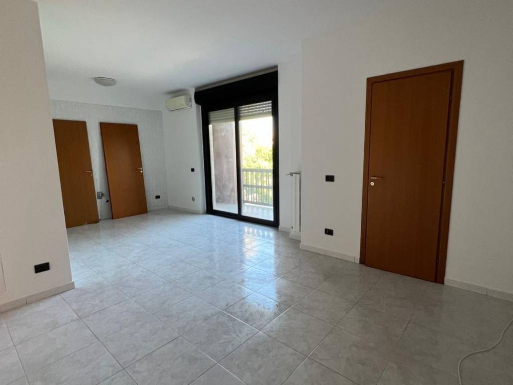 Appartamento a Foggia in Via Antonio Radesca, 1 - Foto 5