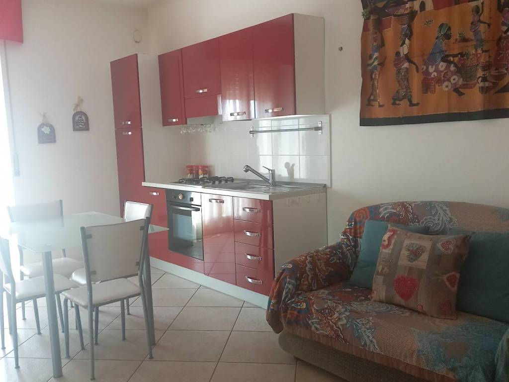 Appartamento a Cameri in Via Camillo Benso di Cavour - Foto 2