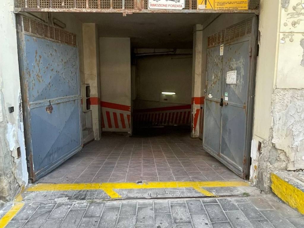 Box / garage a Salerno - Foto 2