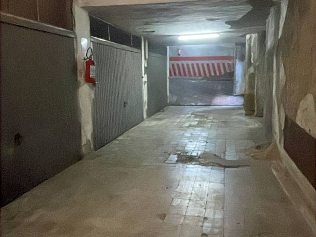 Box / garage a Salerno - Foto 3