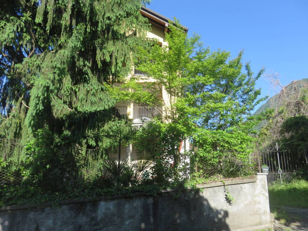 Villa a Cittiglio - Foto 2